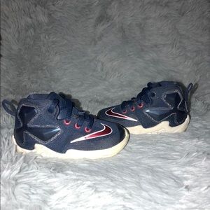 Infant NIKE LeBron James X SZ 5